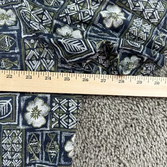 Woolrich Hawaiian Shirt Mens Large Blue White Polynesian Cotton Button Up FLAW - Picture 9 of 13